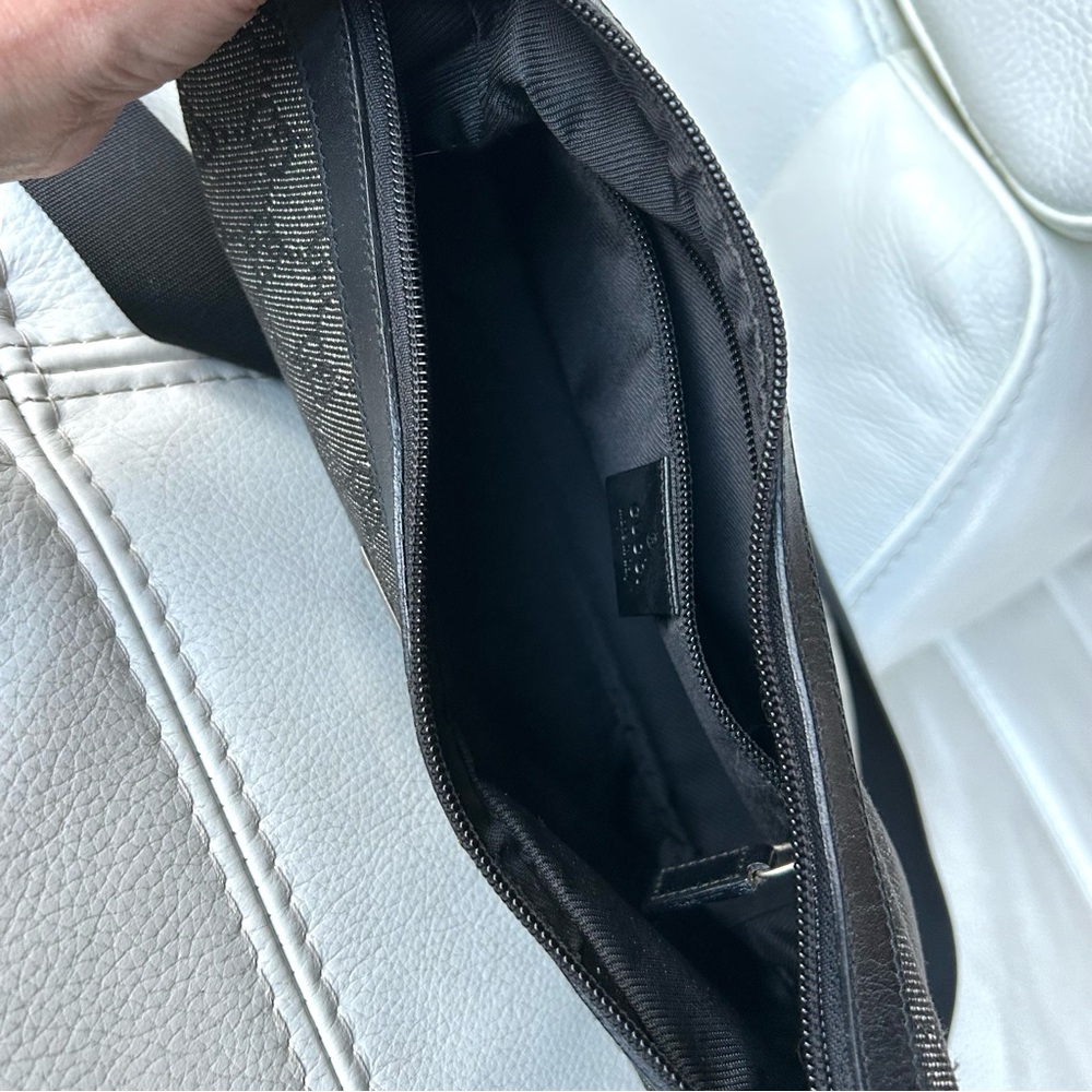 Gucci Hobo Bag Vintage - Picture 9 of 16